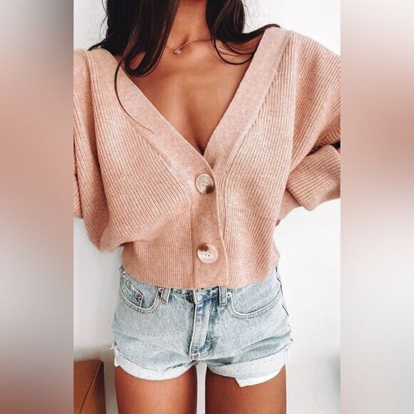 Beginning Boutique Carley Pink Button Down Oversized Drop Sleeve Cardigan (S/M) - Picture 2 of 15